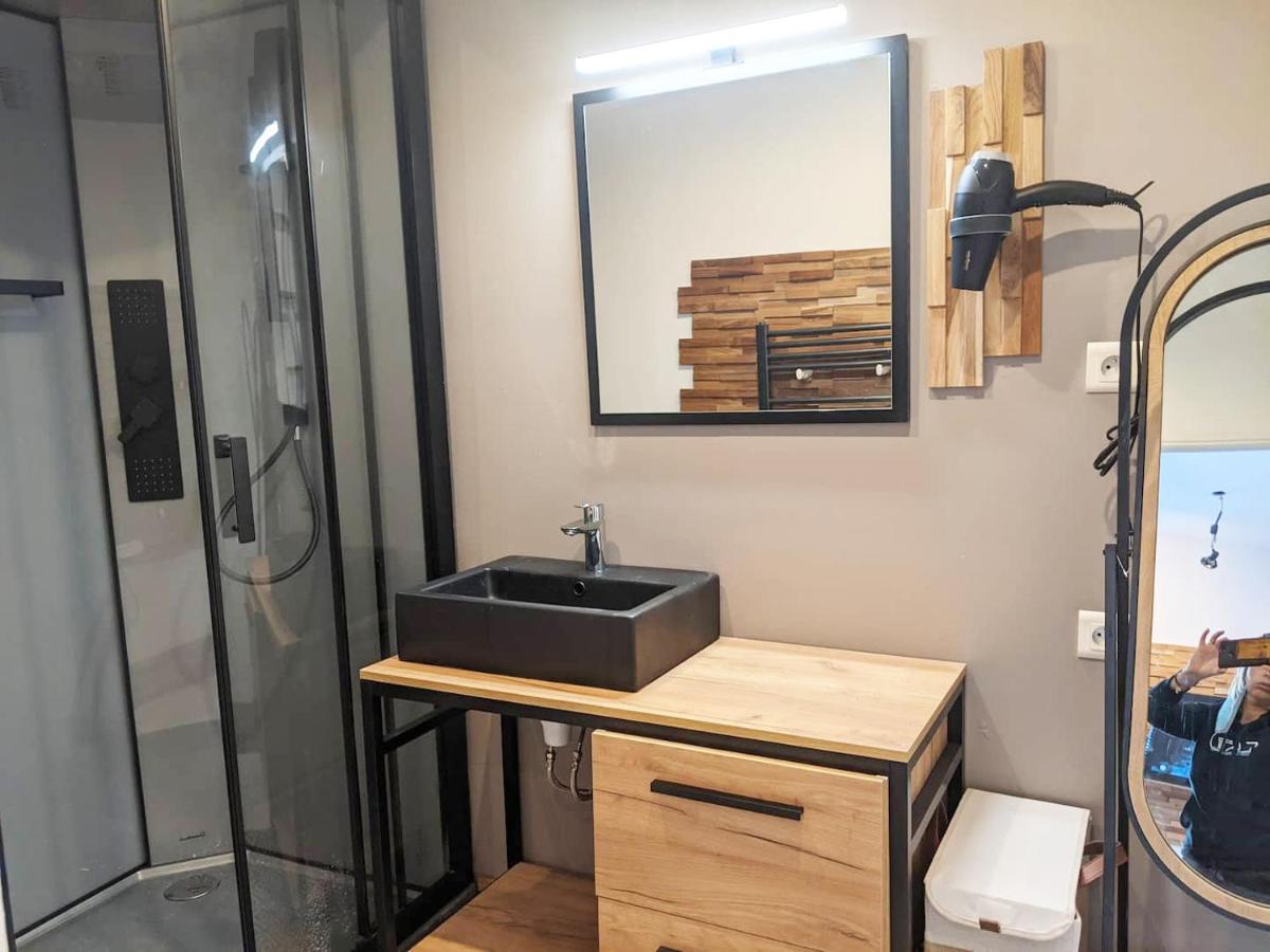 Appartement Cosy A Nantes Avec Terrasse Bagian luar foto
